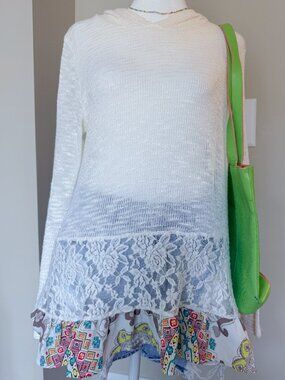 J mode USA White Open Knit Hooded Sweater